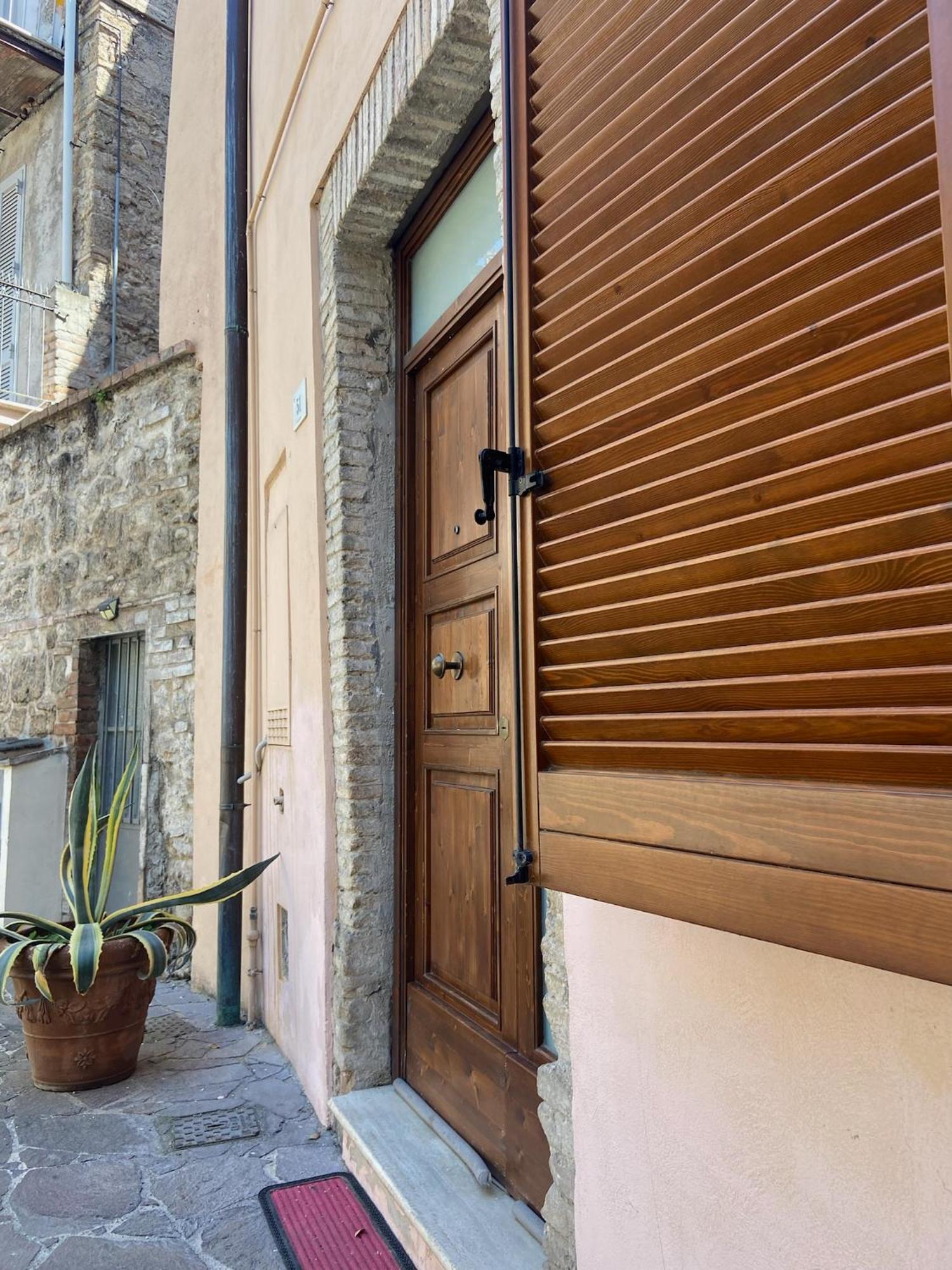 Appartamento Terni Centro Экстерьер фото